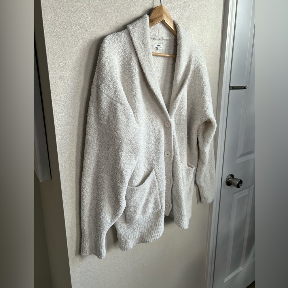 Aerie White Plush Sherpa Soft Cozy Fuzzy Button Front Cardigan Size M Medium - Picture 2 of 7